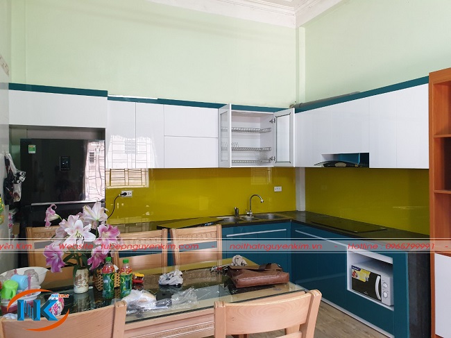 Ảnh thưc tế tủ bếp acrylic nhà anh Việt, Nghiêm Xuyên, Thường Tín, Hà Nội Ảnh thưc tế tủ bếp acrylic nhà anh Việt, Nghiêm Xuyên, Thường Tín, Hà Nội