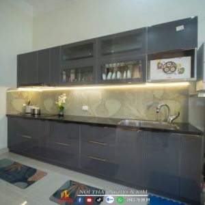 Bàn giao tủ bếp inox xước mờ cánh kính nhà anh Thụy, Thanh Miện, Hải Dương